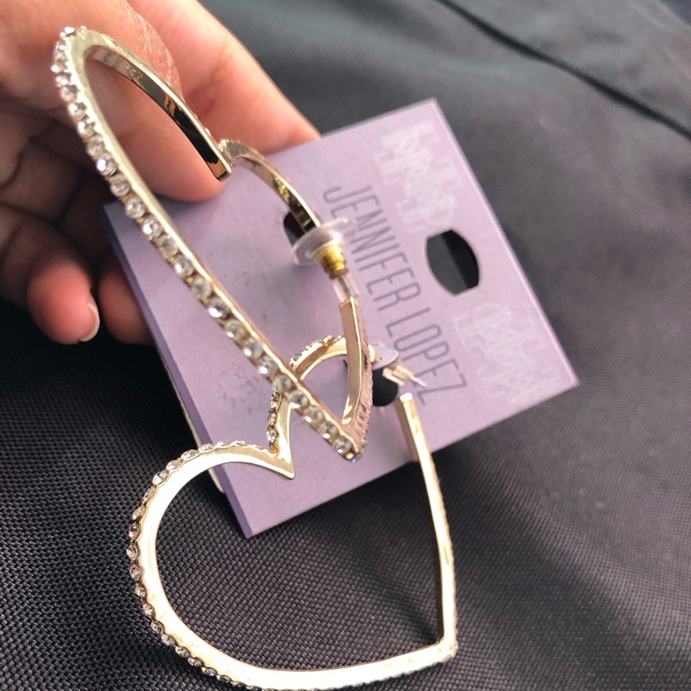 Jennifer Lopez earrings.